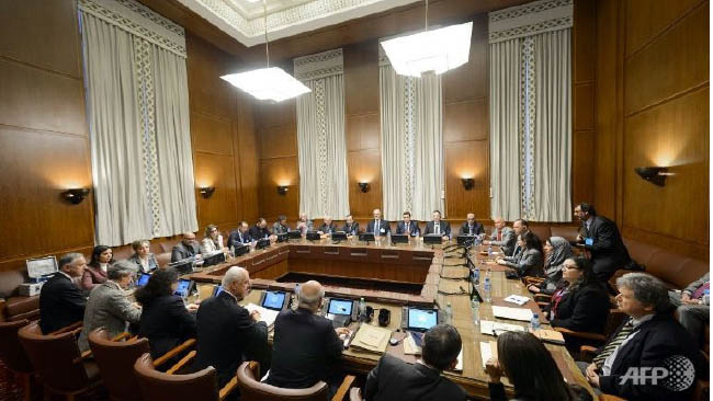 Syrian Opposition Says to Join Geneva Peace Talks 